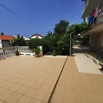 With Parking Space - 18855 Apartament Novi Vinodolski
