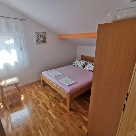 With Parking Space - 18855 Apartman *